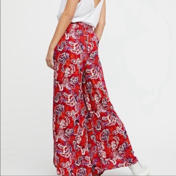 Free People Paisley Flowy Pant Red Wide Leg - Picture 2 of 11